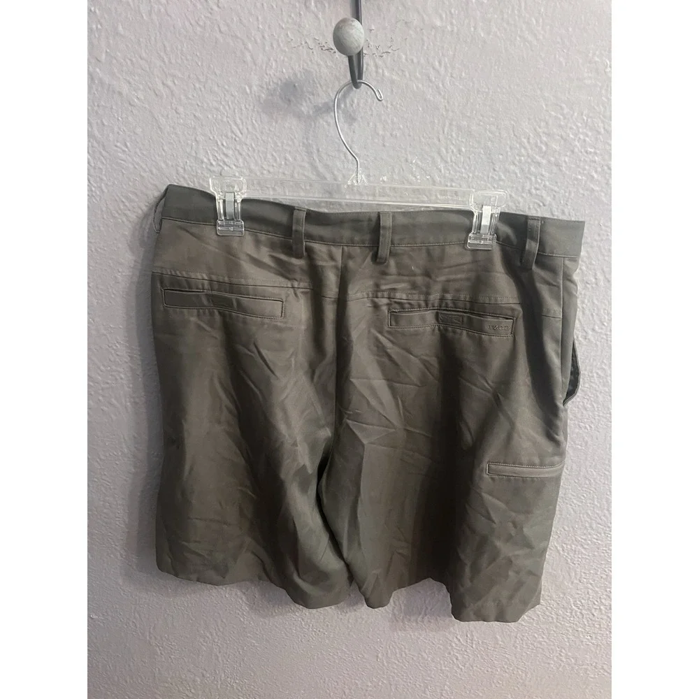 IZOD XFG Cargo Golf‎ Shorts Men 36 Army Green Inseam 9 Inches